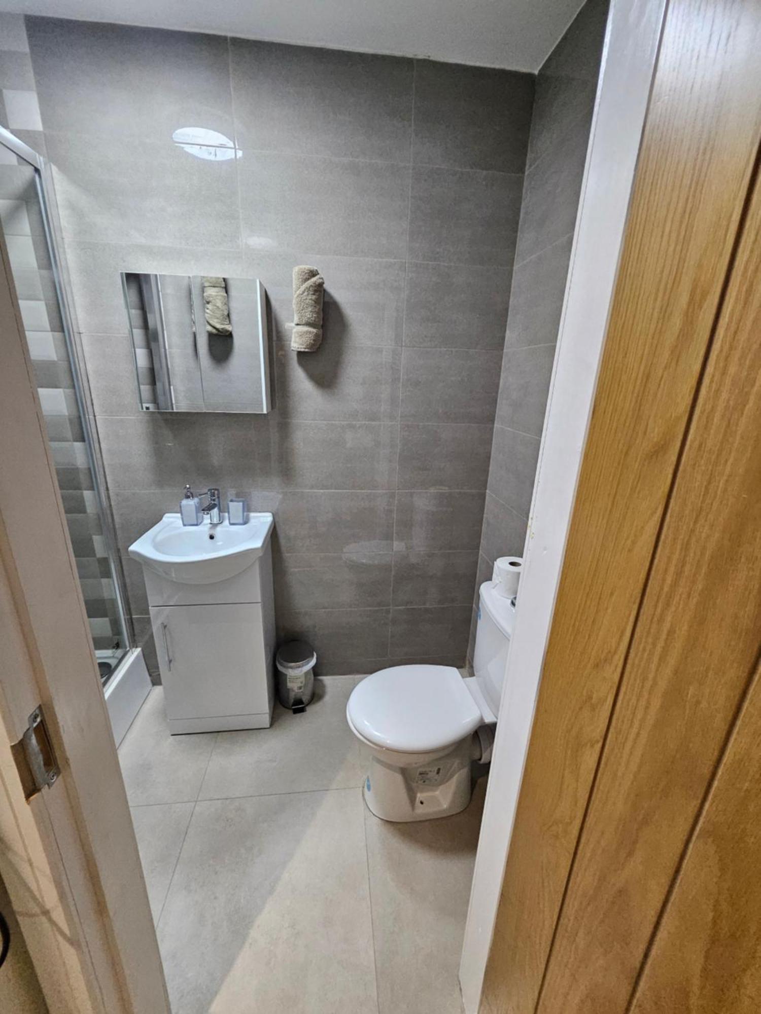 Central Chambers Suites - Suite 1 Leek Zewnętrze zdjęcie